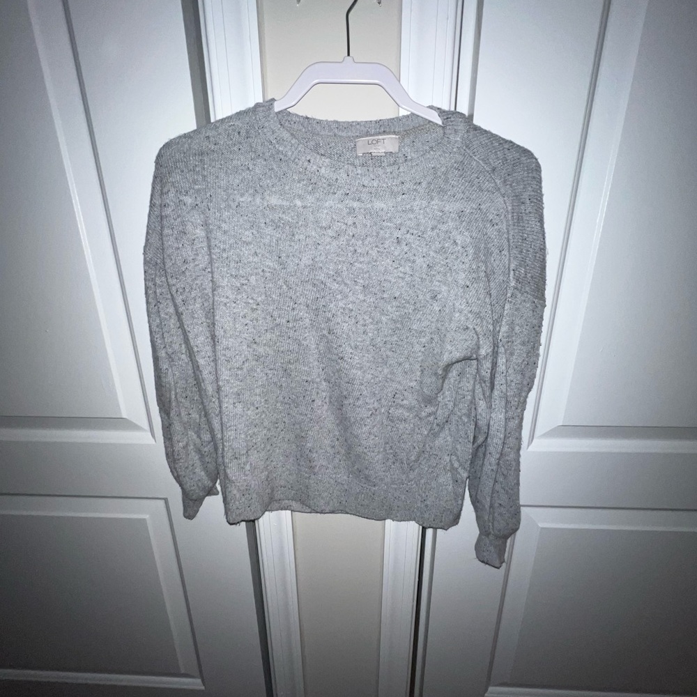 Grey knit scoop neck sweater